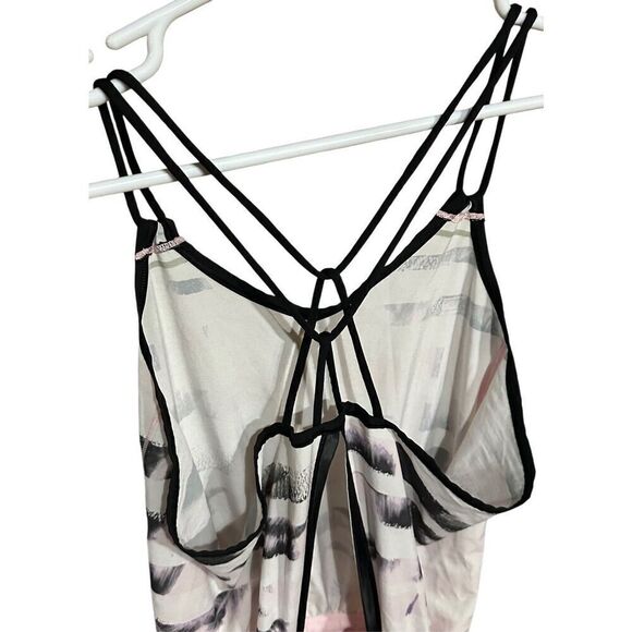 Lululemon Sweaty or Not Runsie Tennis Romper Skort Sz 4 Comfort Sunset Stripe Bl - Picture 8 of 12